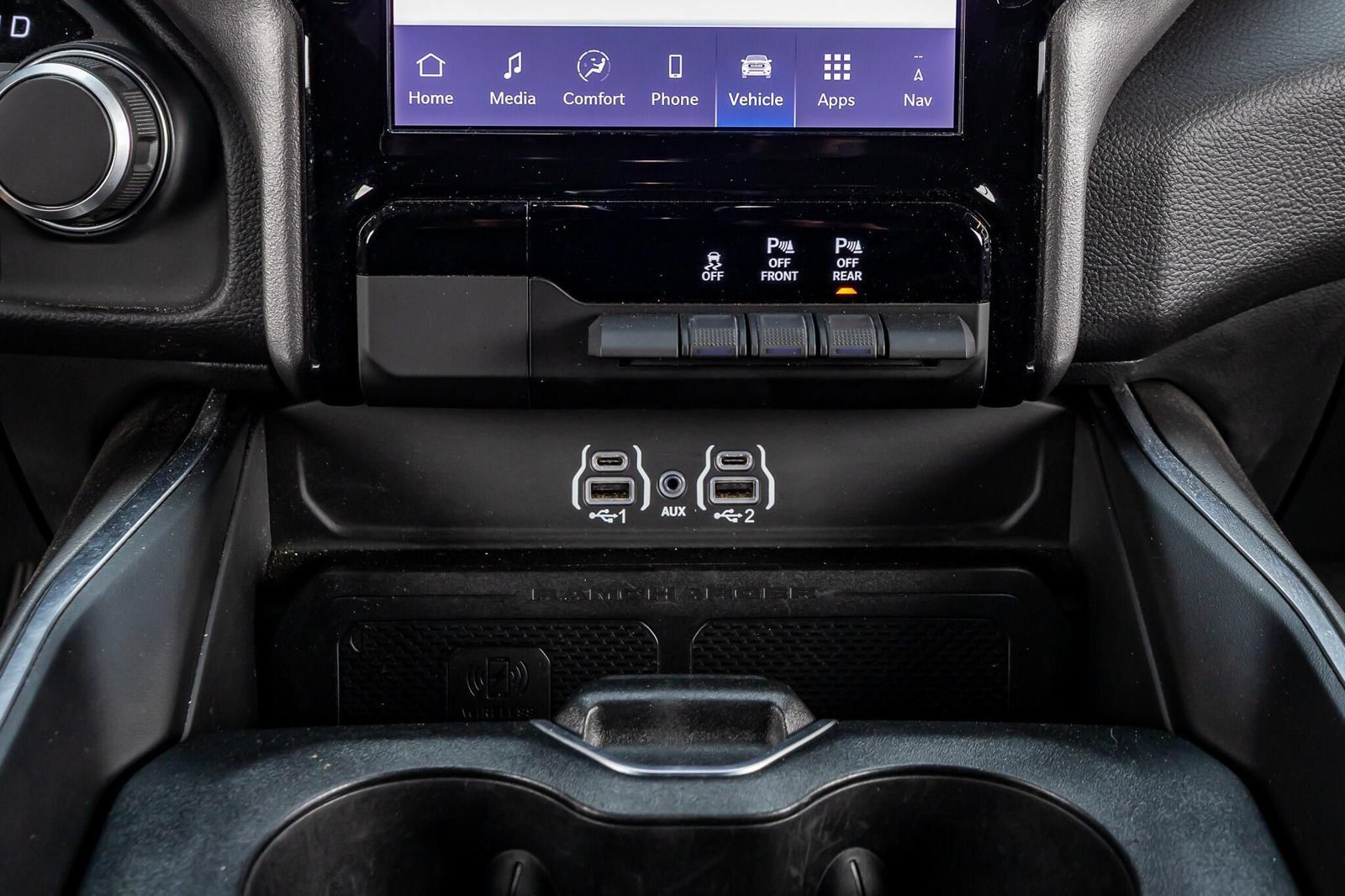 Used 2025 RAM 1500 Big Horn AWD/4WD image 26