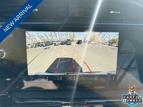 Used 2025 GMC Sierra 1500 AT4 w/ AT4 Premium Package AWD/4WD image 21