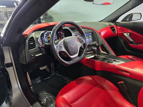 Used 2016 Chevrolet Corvette Z06 w/ 3LZ Preferred Equipment Group RWD image 12