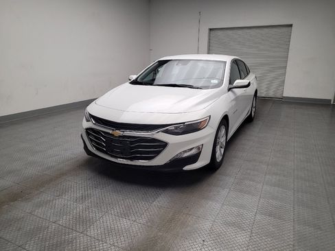Used 2022 Chevrolet Malibu LT FWD image 15
