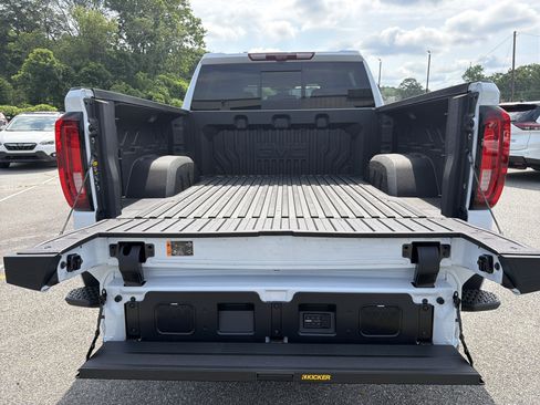 New 2026 GMC Sierra 1500 Denali Ultimate AWD/4WD image 19