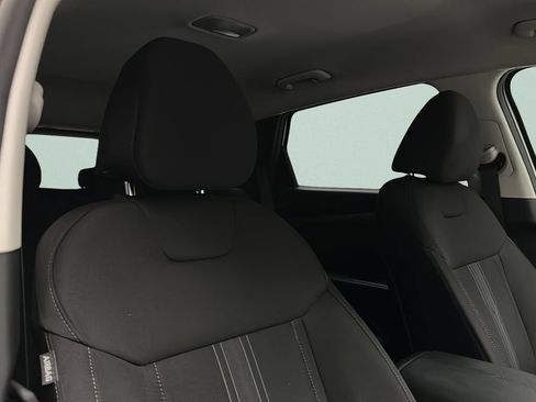 Certified 2025 Hyundai Tucson SEL AWD/4WD image 16