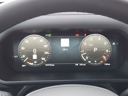 New 2026 Land Rover Defender 110 X-Dynamic SE image 16