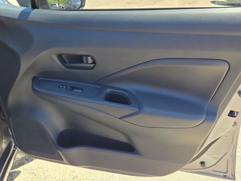 Used 2023 Nissan Versa S w/ Trunk Package FWD image 6