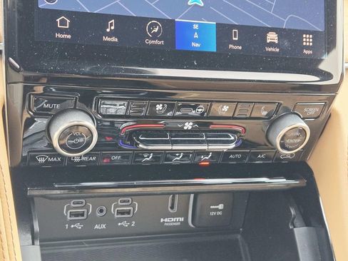 Used 2022 Jeep Grand Cherokee Summit image 30