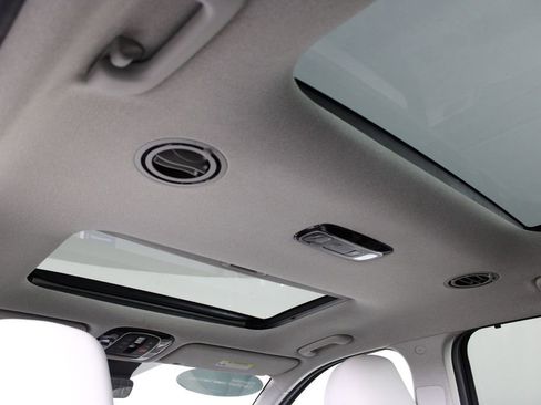 Certified 2024 Hyundai Palisade Limited image 19