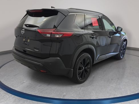 Certified 2023 Nissan Rogue SV w/ SV Premium B Package AWD/4WD image 5