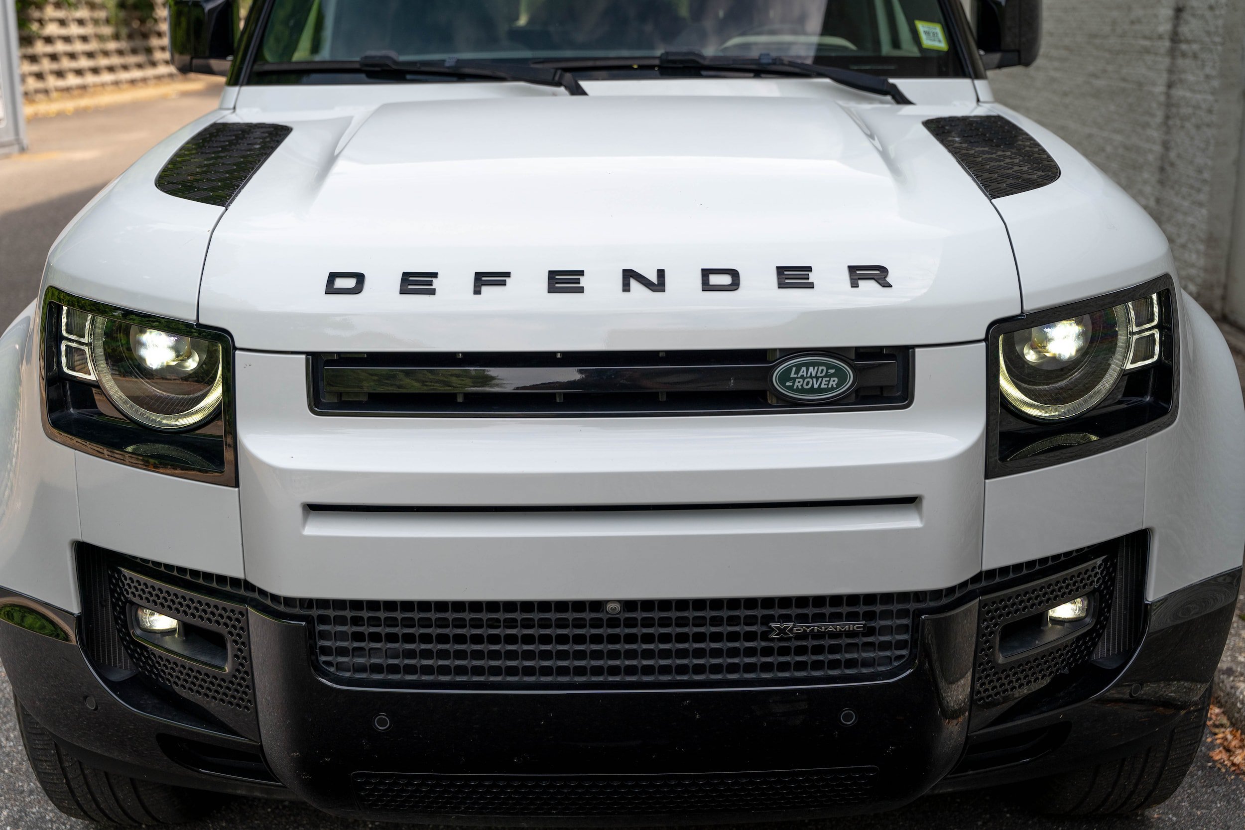 Used 2023 Land Rover Defender 110 X-Dynamic SE AWD/4WD image 10