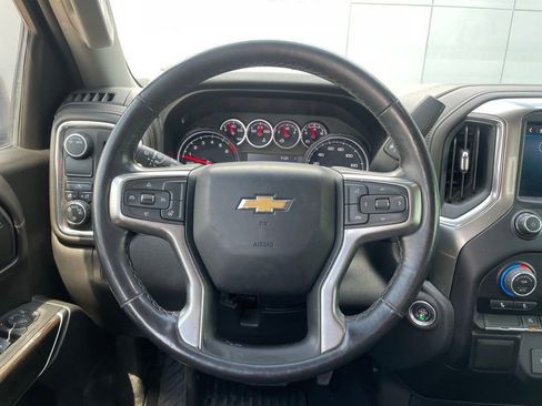 Used 2021 Chevrolet Silverado 1500 LT RWD image 12
