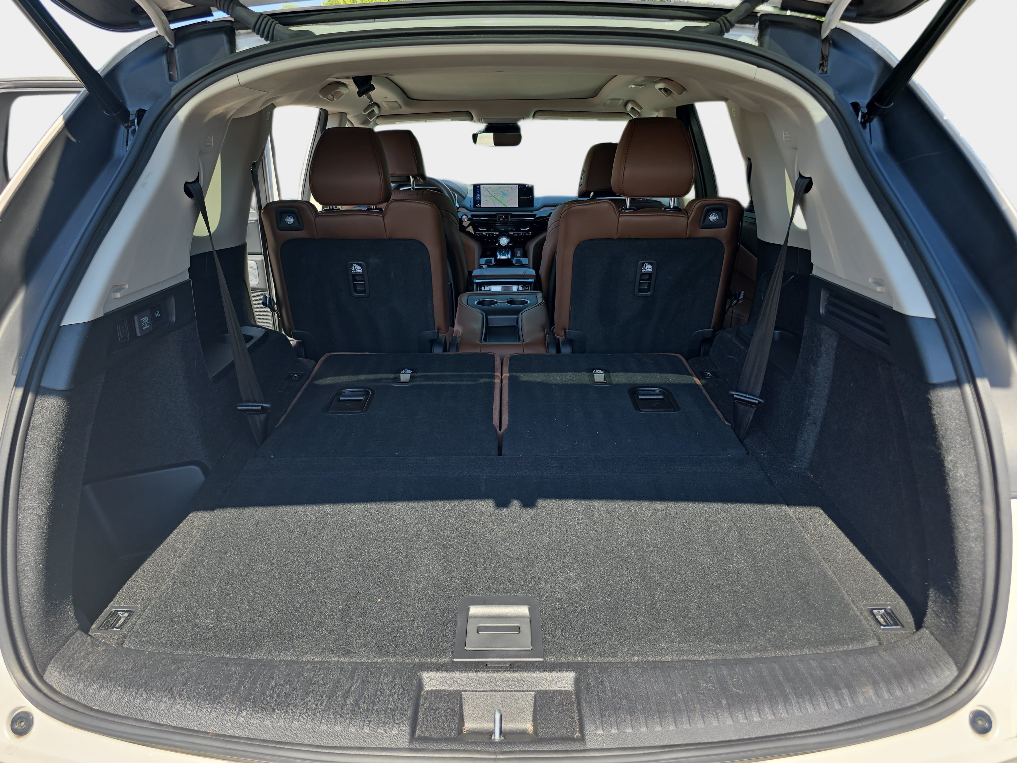 Certified 2025 Acura MDX w/ Technology Package FWD image 13