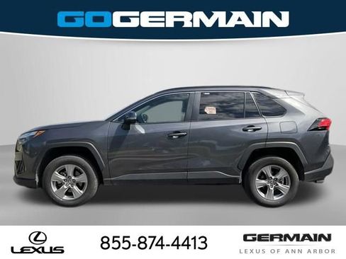 Used 2025 Toyota RAV4 XLE AWD/4WD image 3