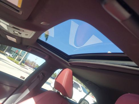 Used 2025 Lexus IS 300 w/ Premium Package RWD image 22