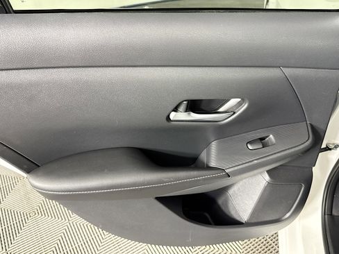 Used 2022 Nissan Sentra S FWD image 25