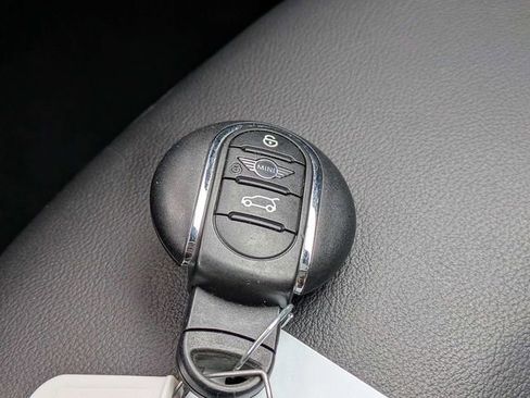 Used 2020 MINI Cooper S w/ Storage Package FWD image 33