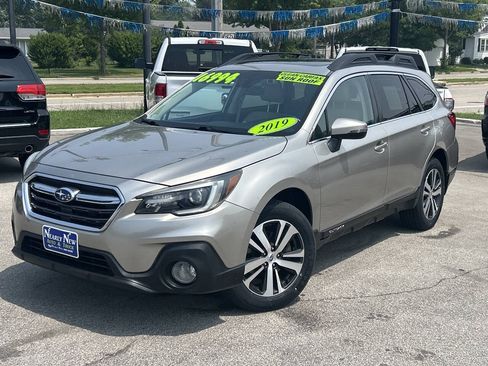 Used 2019 Subaru Outback 2.5i Limited AWD/4WD image 1