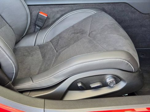Used 2026 Chevrolet Corvette Stingray Premium Cpe w/ Stealth Interior Trim Package RWD image 27