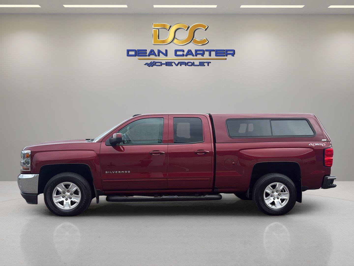 Used 2017 Chevrolet Silverado 1500 LT w/ All Star Edition AWD/4WD image 2