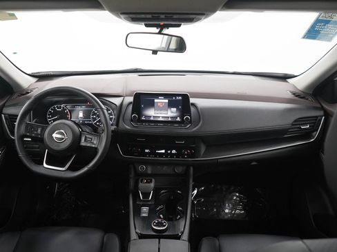 Used 2023 Nissan Rogue SV w/ SV Premium B Package AWD/4WD image 14