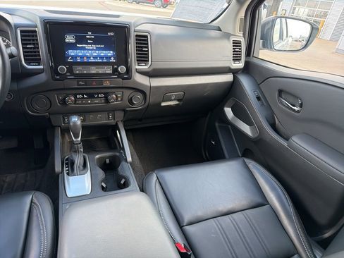 Used 2024 Nissan Frontier SL w/ Technology Package image 20