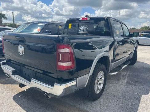 Used 2020 RAM 1500 Laramie AWD/4WD image 9