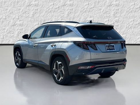 Used 2022 Hyundai Tucson Limited w/ Cargo Package FWD image 5