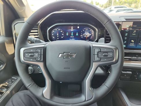 New 2026 Chevrolet Silverado 1500 LT Trail Boss w/ LPO, Dark Essentials Package AWD/4WD image 16