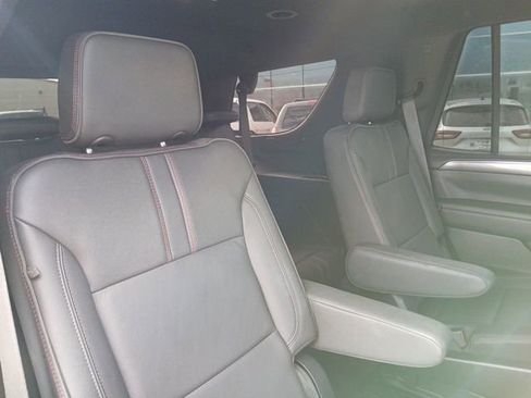 Used 2023 Chevrolet Tahoe RST w/ Luxury Package AWD/4WD image 13