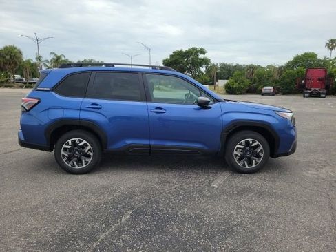 Used 2026 Subaru Forester Premium AWD/4WD image 4