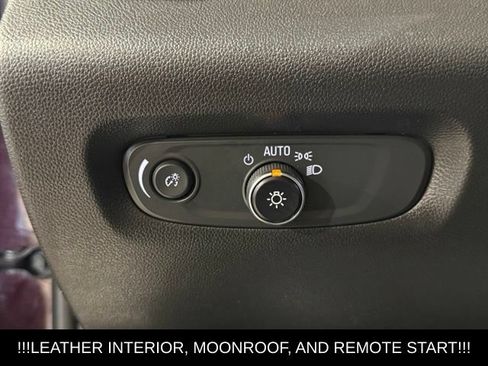 Used 2022 Chevrolet Traverse LT AWD/4WD image 25