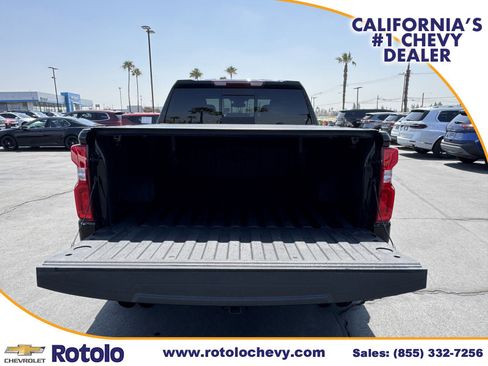Used 2025 Chevrolet Silverado 1500 RST w/ Dark Appearance Package RWD image 12