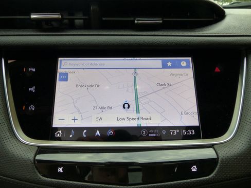 Used 2025 Cadillac XT5 Premium Luxury w/ Technology Package AWD/4WD image 36