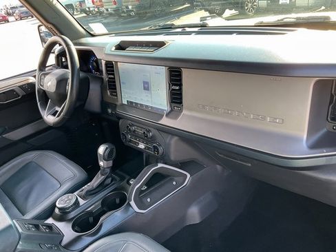 Used 2022 Ford Bronco Outer Banks image 20