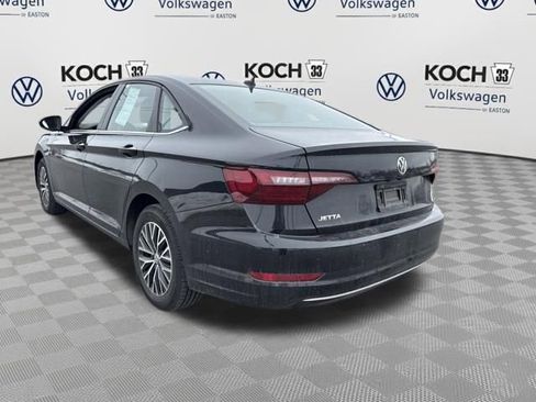 Used 2021 Volkswagen Jetta SE image 6