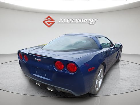Used 2005 Chevrolet Corvette Coupe w/ Preferred Equipment Group RWD image 4
