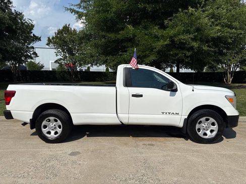 Used 2017 Nissan Titan S AWD/4WD image 2