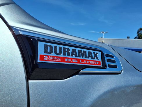 New 2026 GMC Sierra 2500 Denali w/ Denali Reserve Package AWD/4WD image 2