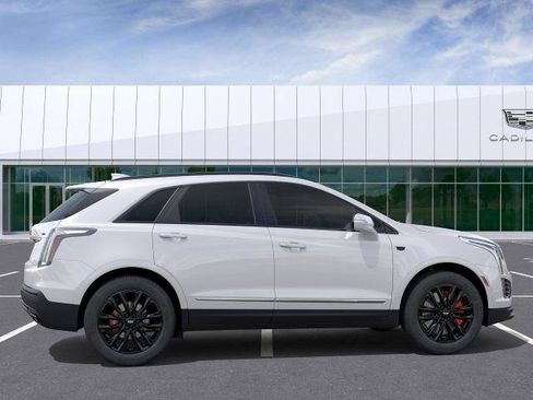 New 2026 Cadillac XT5 Sportv w/ LPO, Onyx Lite Package AWD/4WD image 2
