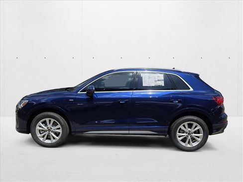 New 2025 Audi Q3 2.0T Premium w/ Convenience Package image 6