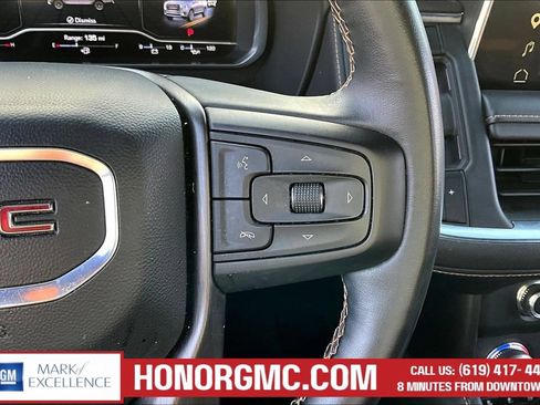 Used 2023 GMC Yukon XL AT4 w/ Technology Package AWD/4WD image 12