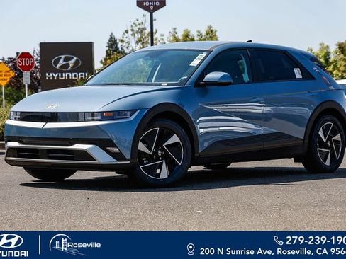 New 2026 Hyundai Ioniq 5 SEL RWD image 1