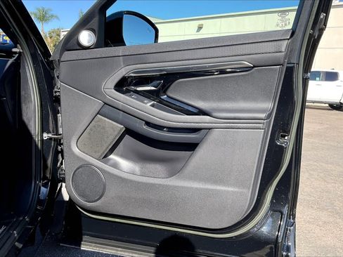 Used 2023 Land Rover Range Rover Evoque R-Dynamic S image 20