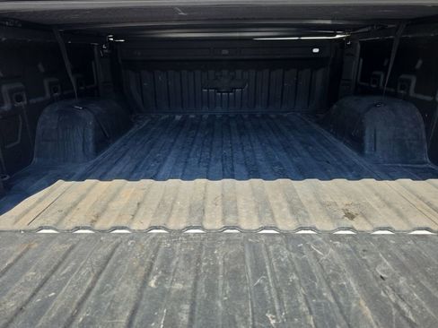 Certified 2019 Chevrolet Silverado 1500 RST image 8