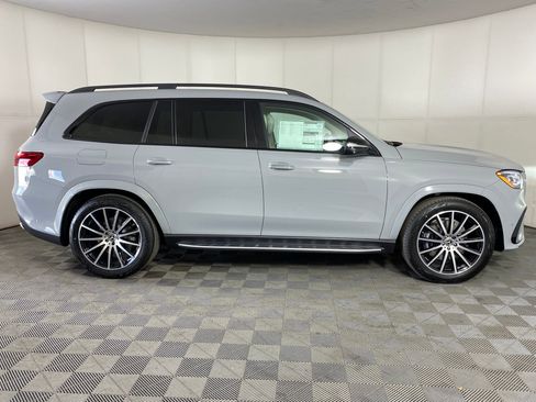 New 2026 Mercedes-Benz GLS 450 4MATIC image 8