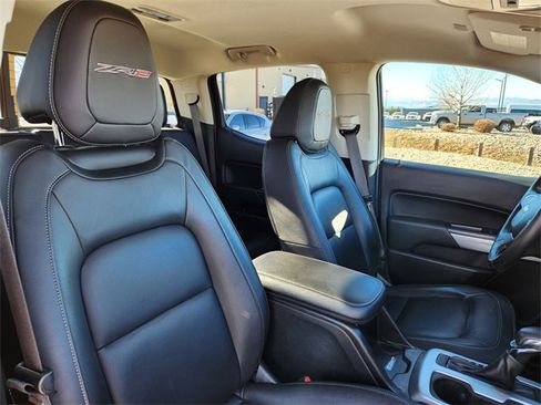 Used 2022 Chevrolet Colorado ZR2 image 14