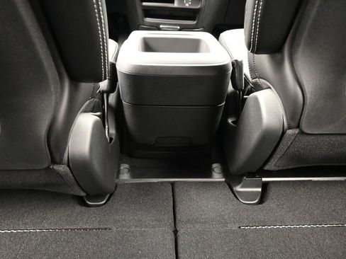 New 2026 Chrysler Pacifica Select image 34