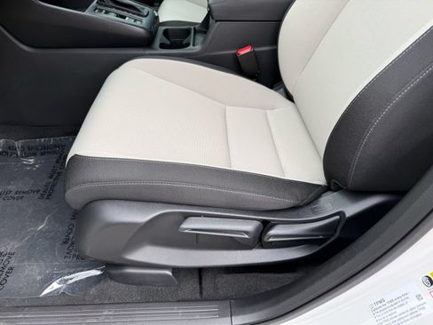 Certified 2026 Honda CR-V LX image 15
