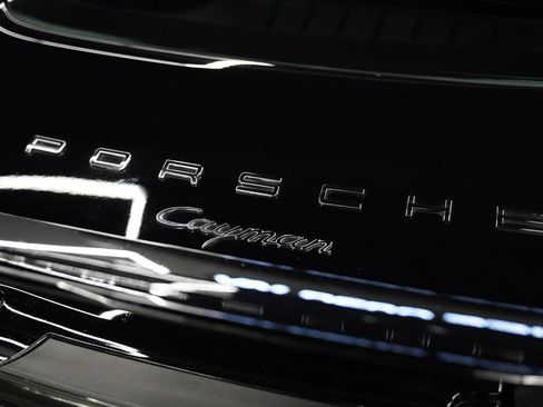 Used 2016 Porsche Cayman RWD image 21