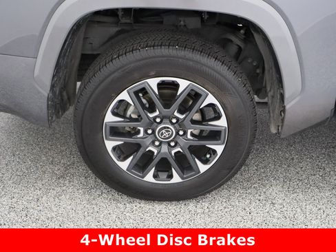 Used 2024 Toyota Tundra Limited w/ Power Package image 6