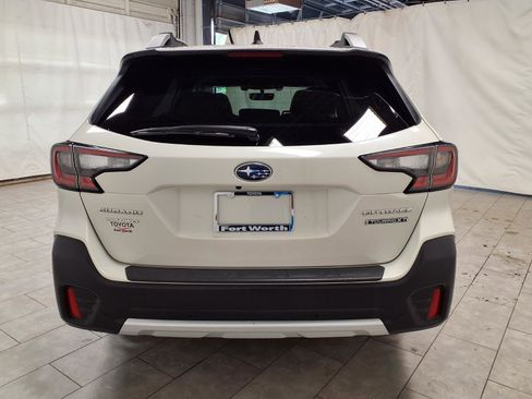 Used 2021 Subaru Outback Touring XT AWD/4WD image 8