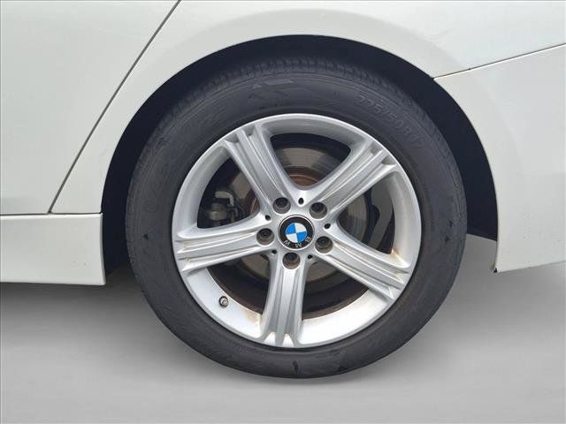 Used 2015 BMW 320i Sedan RWD image 20
